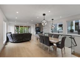 952 Parker Street, White Rock, BC V4B4R4 Photo 9
