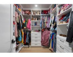 952 Parker Street, White Rock, BC V4B4R4 Photo 26