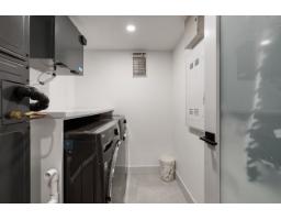 952 Parker Street, White Rock, BC V4B4R4 Photo 23