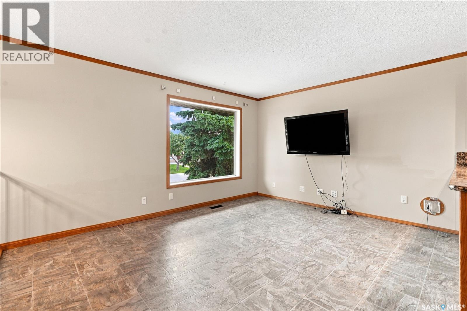 39 Blackley PLACE - Image 3