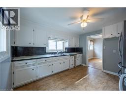 Bedroom - 82 Salisbury Avenue, Brantford, ON N3S1N2 Photo 6