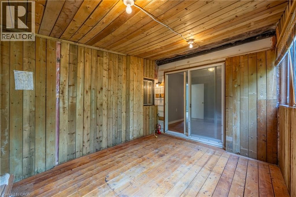 82 SALISBURY Avenue - Image 15