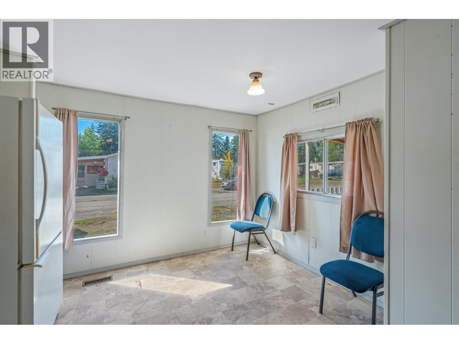 #39 8680 CASTLE ROAD - 15