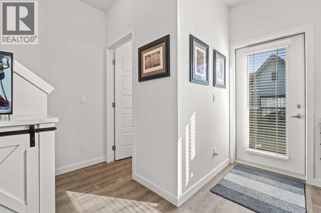 #108 75 Evanscrest Common NW - 15