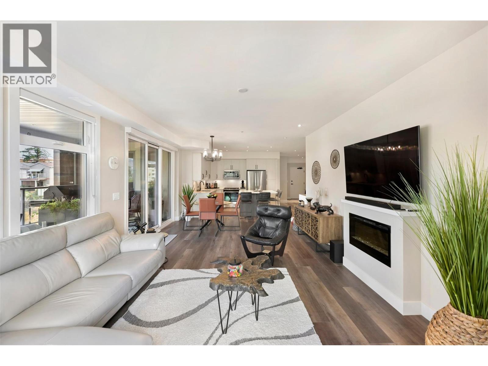 #401 110 Elllis Street - 13
