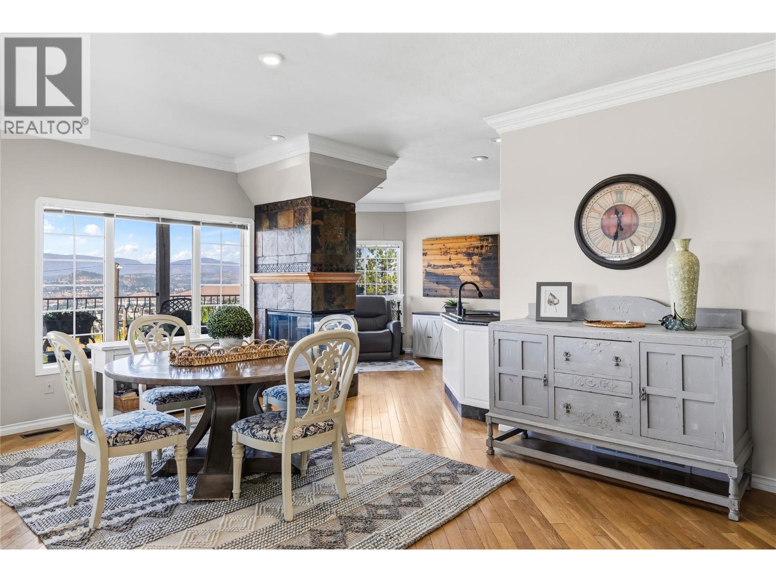  825 Toovey Road, Kelowna