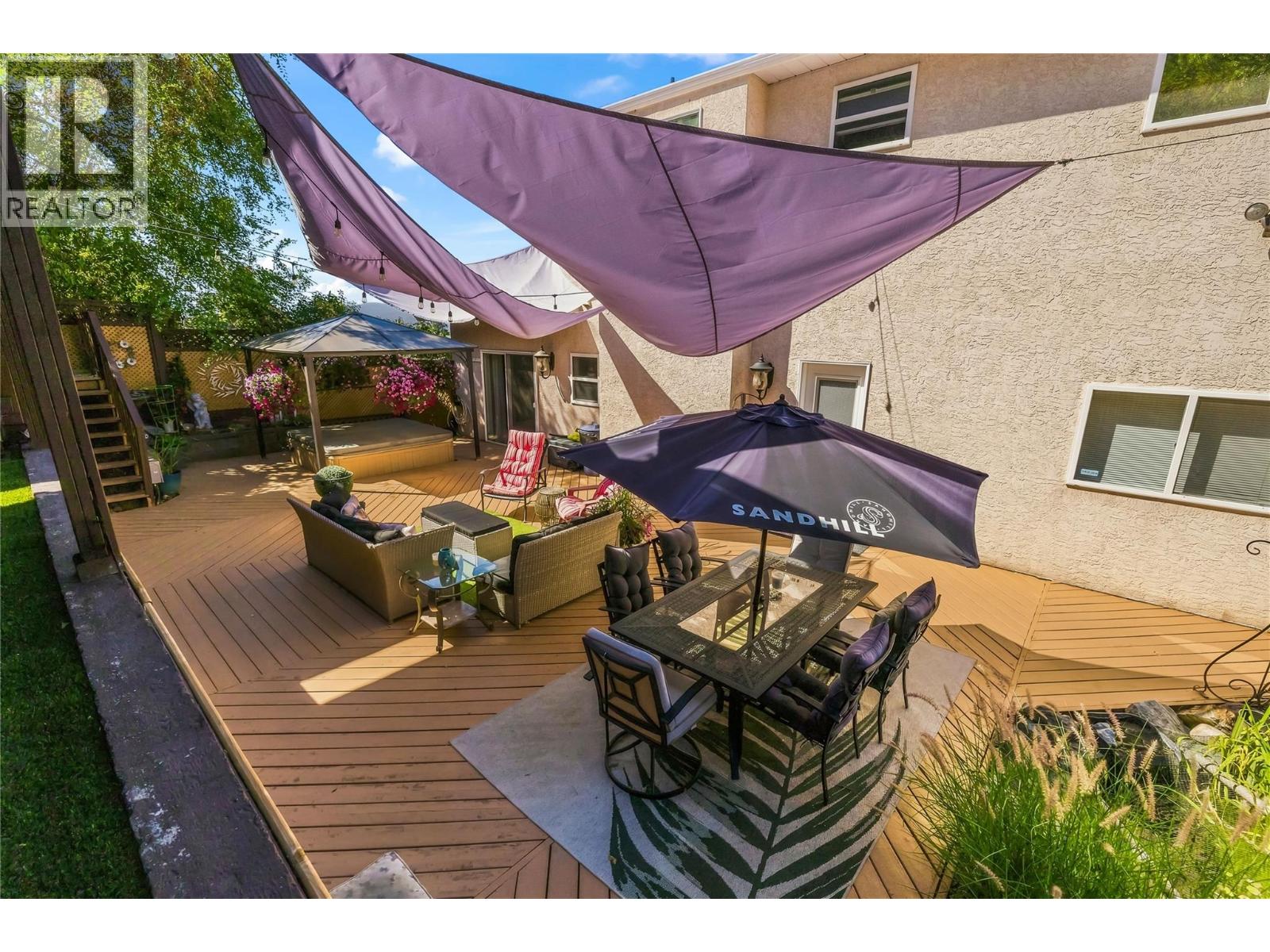  825 Toovey Road, Kelowna