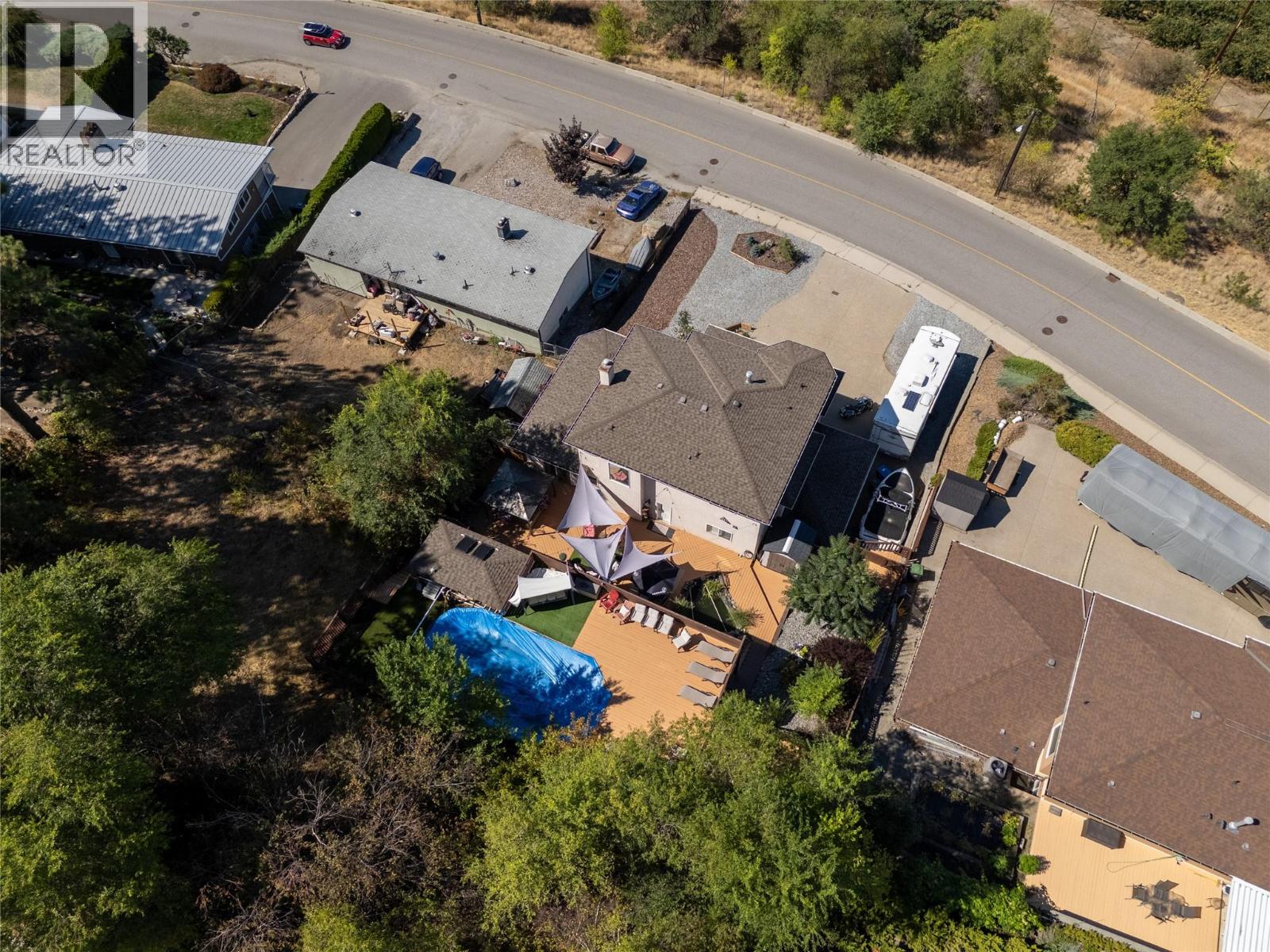  825 Toovey Road, Kelowna