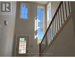 Bedroom 2 - 132 Addison Avenue, Lucan Biddulph, ON N0M2J0 Photo 6