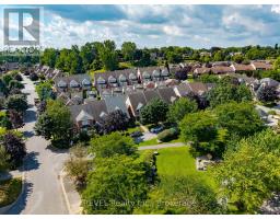6280 Stonefield Park, Niagara Falls, ON L2J4K1 Photo 44