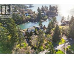 304 Bessborough Ave, View Royal, BC V9B1T7 Photo 18