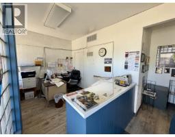 150 Columbia Street, Vanderhoof, BC V0J3A0 Photo 9