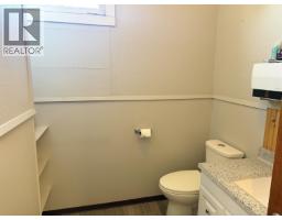 150 Columbia Street, Vanderhoof, BC V0J3A0 Photo 22
