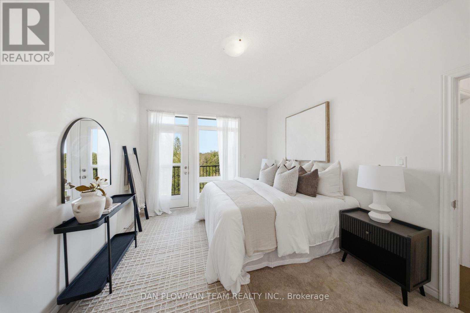 484 SALEM ROAD S - Image 22