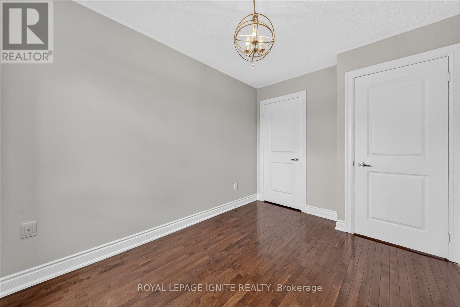 #9 8032 KIPLING AVENUE - 30