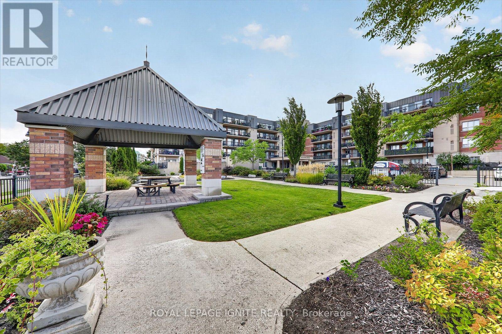 #9 8032 KIPLING AVENUE - 41