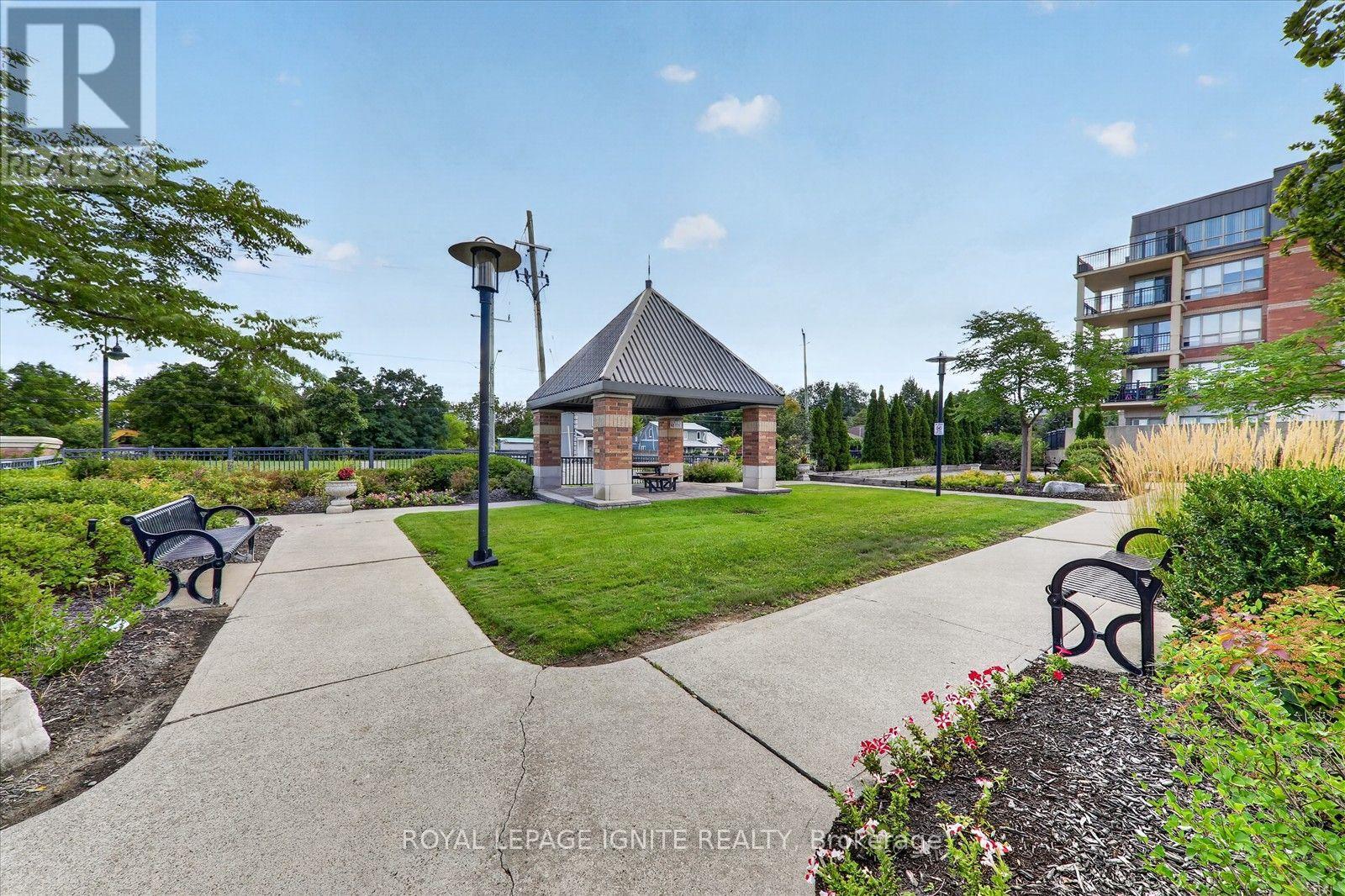 #9 8032 KIPLING AVENUE - 40