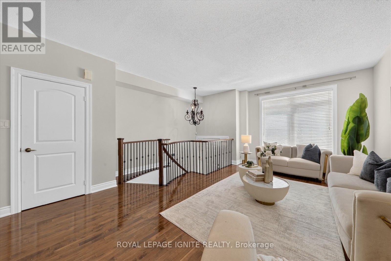 #9 8032 KIPLING AVENUE - 9