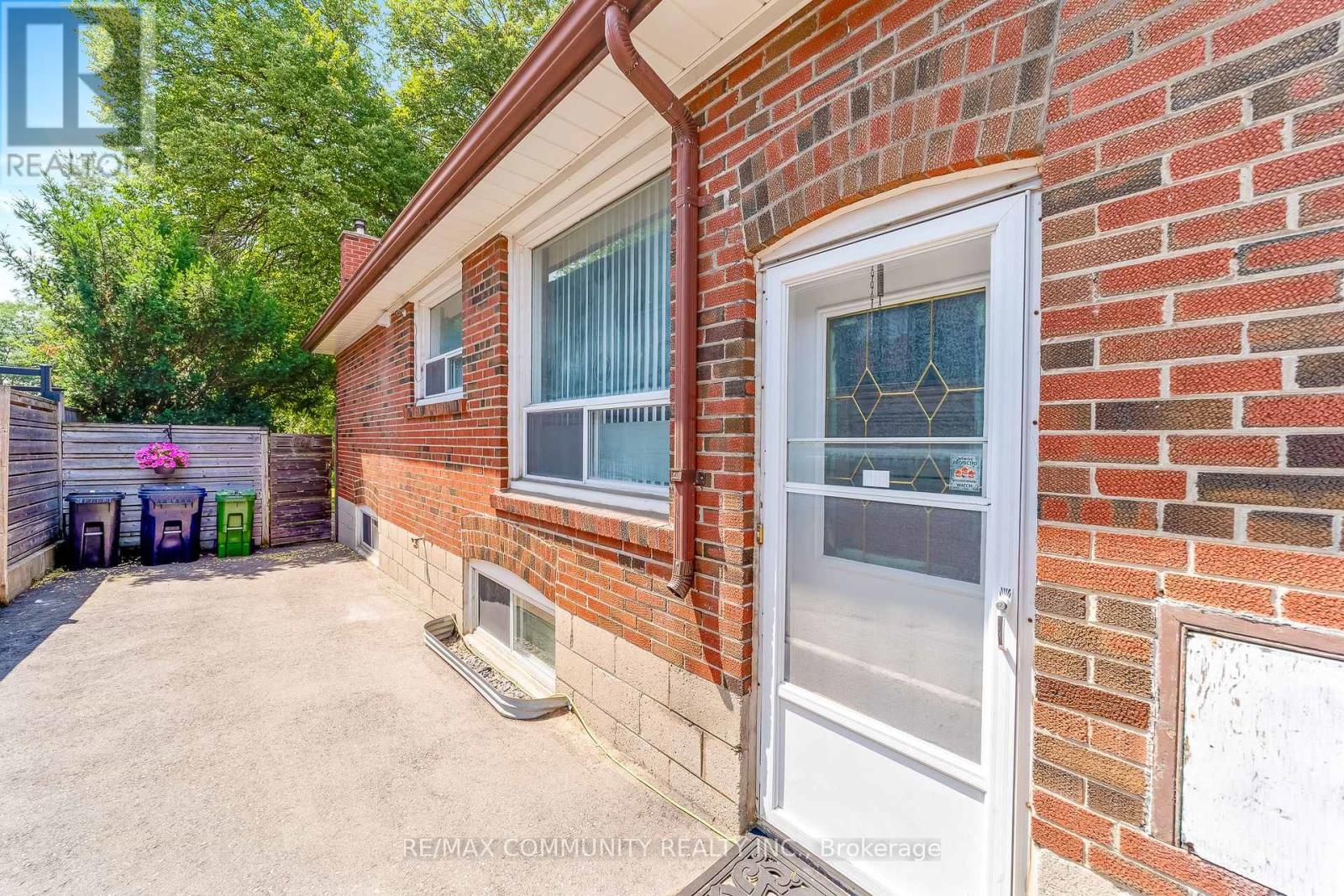 764 BRIMLEY ROAD - Image 36