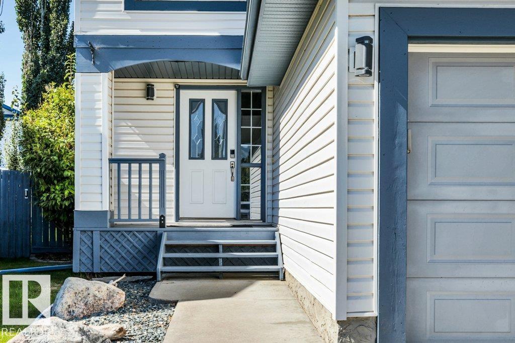19 LEYLAND, Lakewood_SPGR, Spruce Grove photo 4