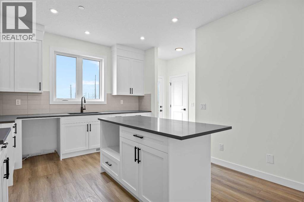 41 Hotchkiss Gardens SE - 15