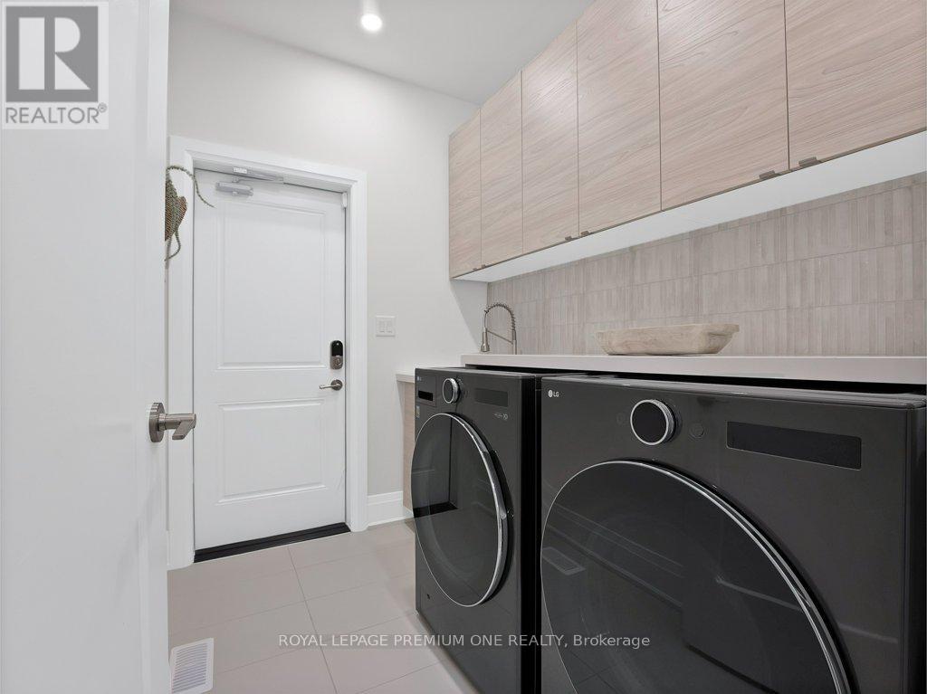 6 BYBLOS COURT - Image 15