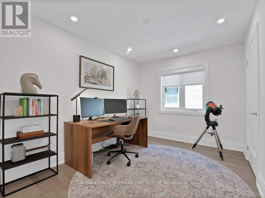 6 BYBLOS COURT - Image 21