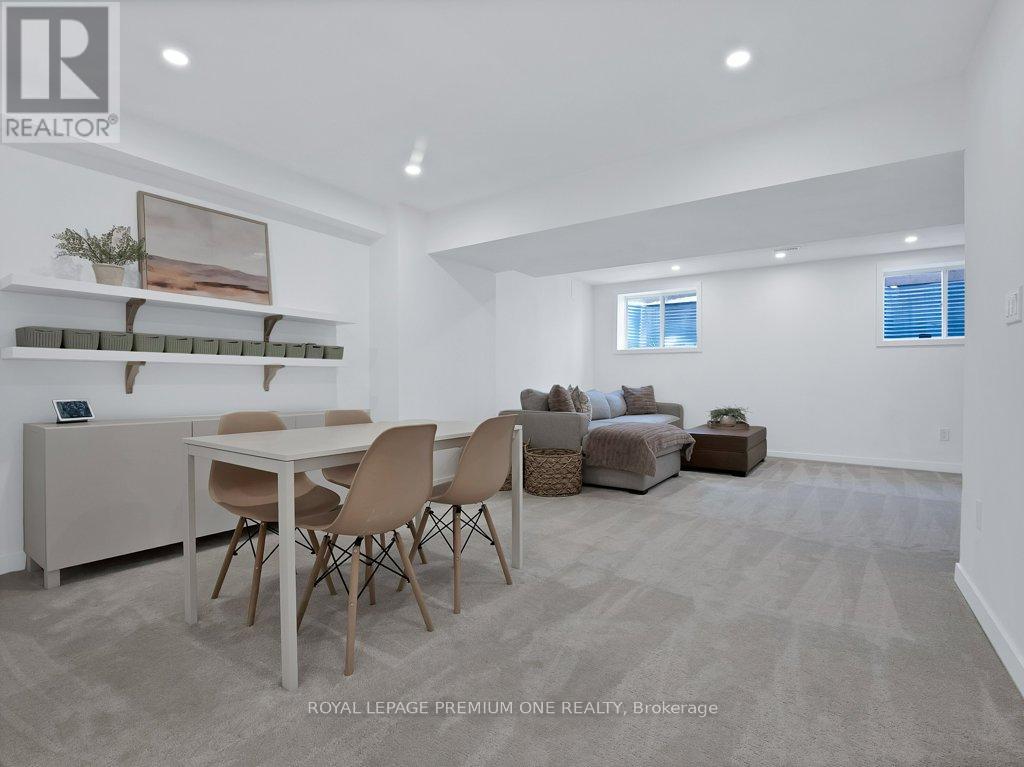 6 BYBLOS COURT - Image 24