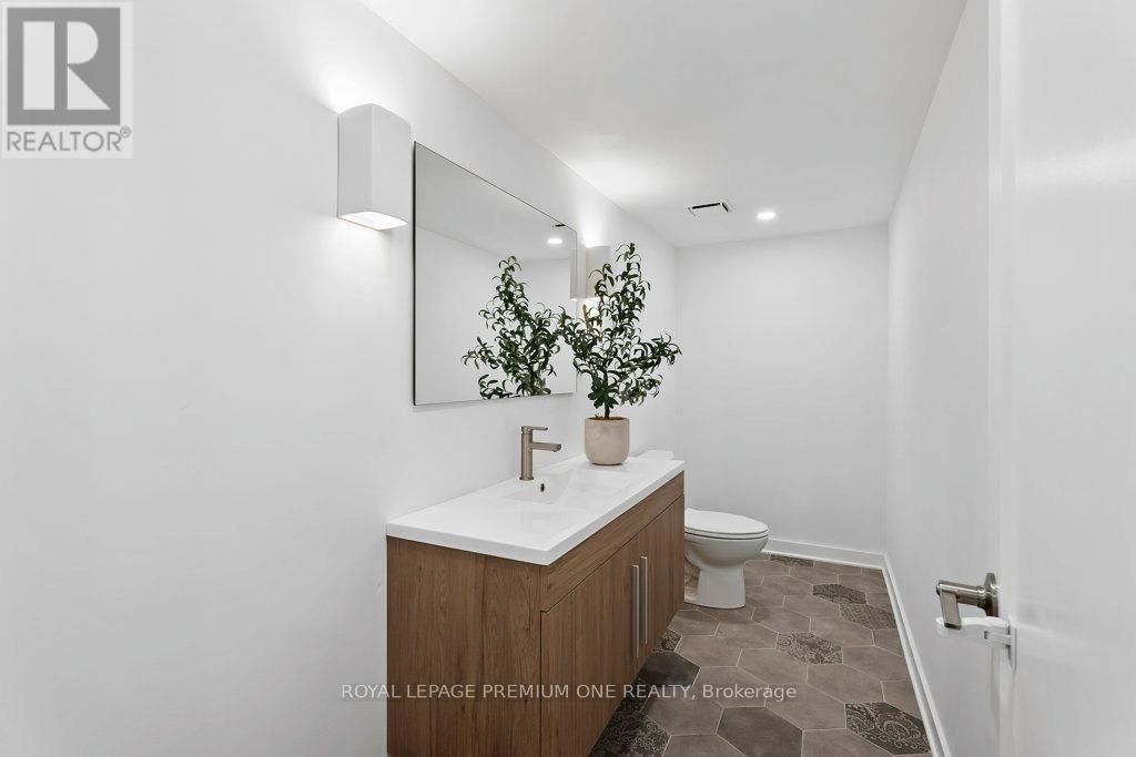 6 BYBLOS COURT - Image 27