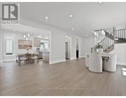 Den - 6 Byblos Court, East Gwillimbury, ON L9N0T3 Photo 9