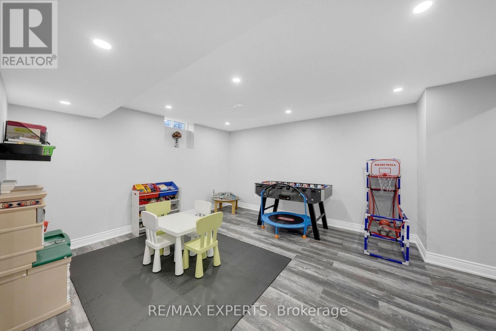 133 MCGAHEY STREET - 24