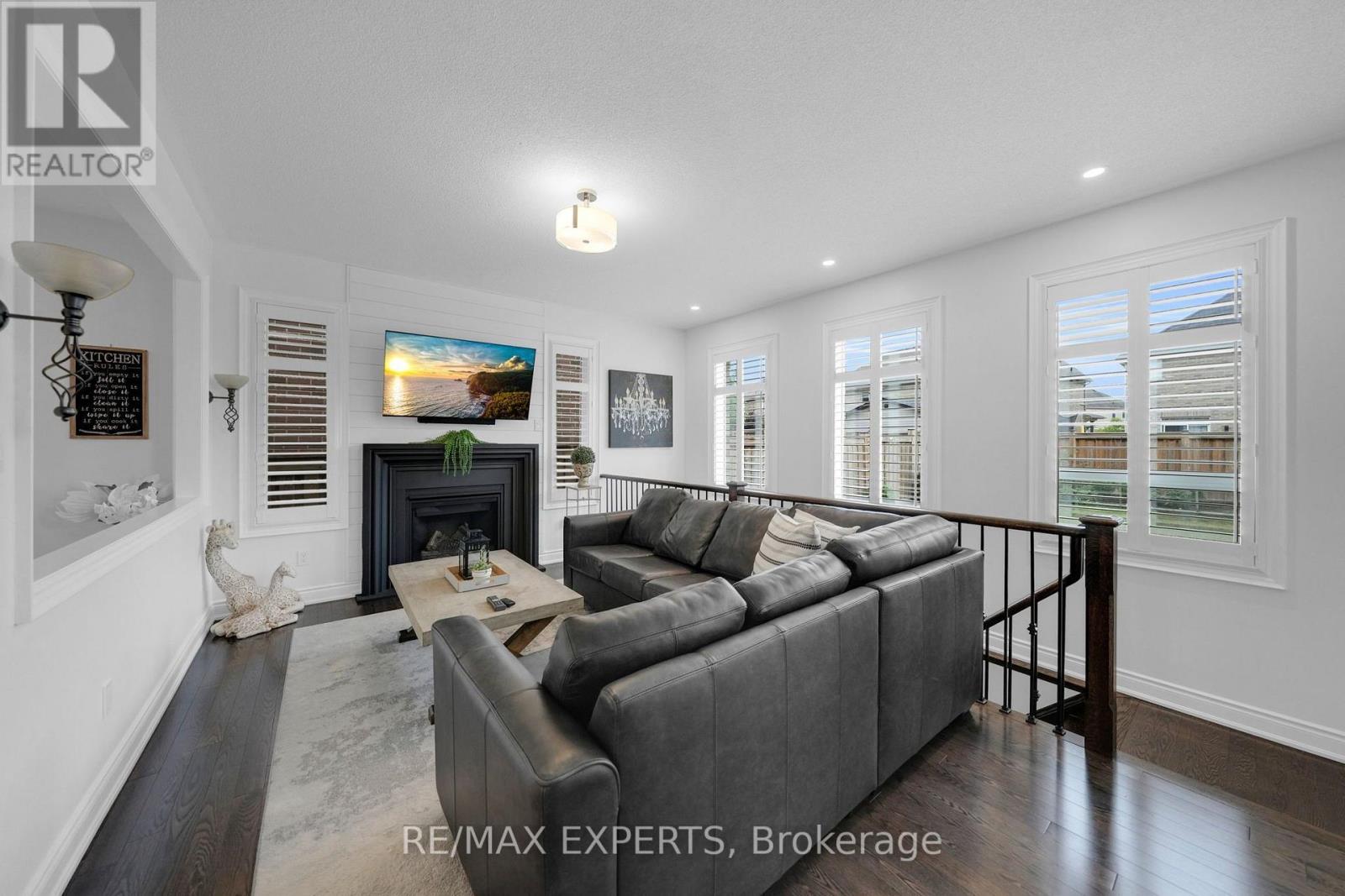 133 MCGAHEY STREET - 9