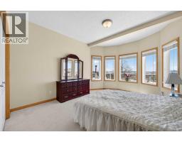 Bedroom - 359 Rocky Ridge Drive Nw, Calgary, AB T3G4X3 Photo 12