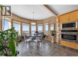 Kitchen - 359 Rocky Ridge Drive Nw, Calgary, AB T3G4X3 Photo 20