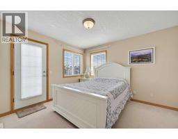 359 Rocky Ridge Drive Nw, Calgary, AB T3G4X3 Photo 31
