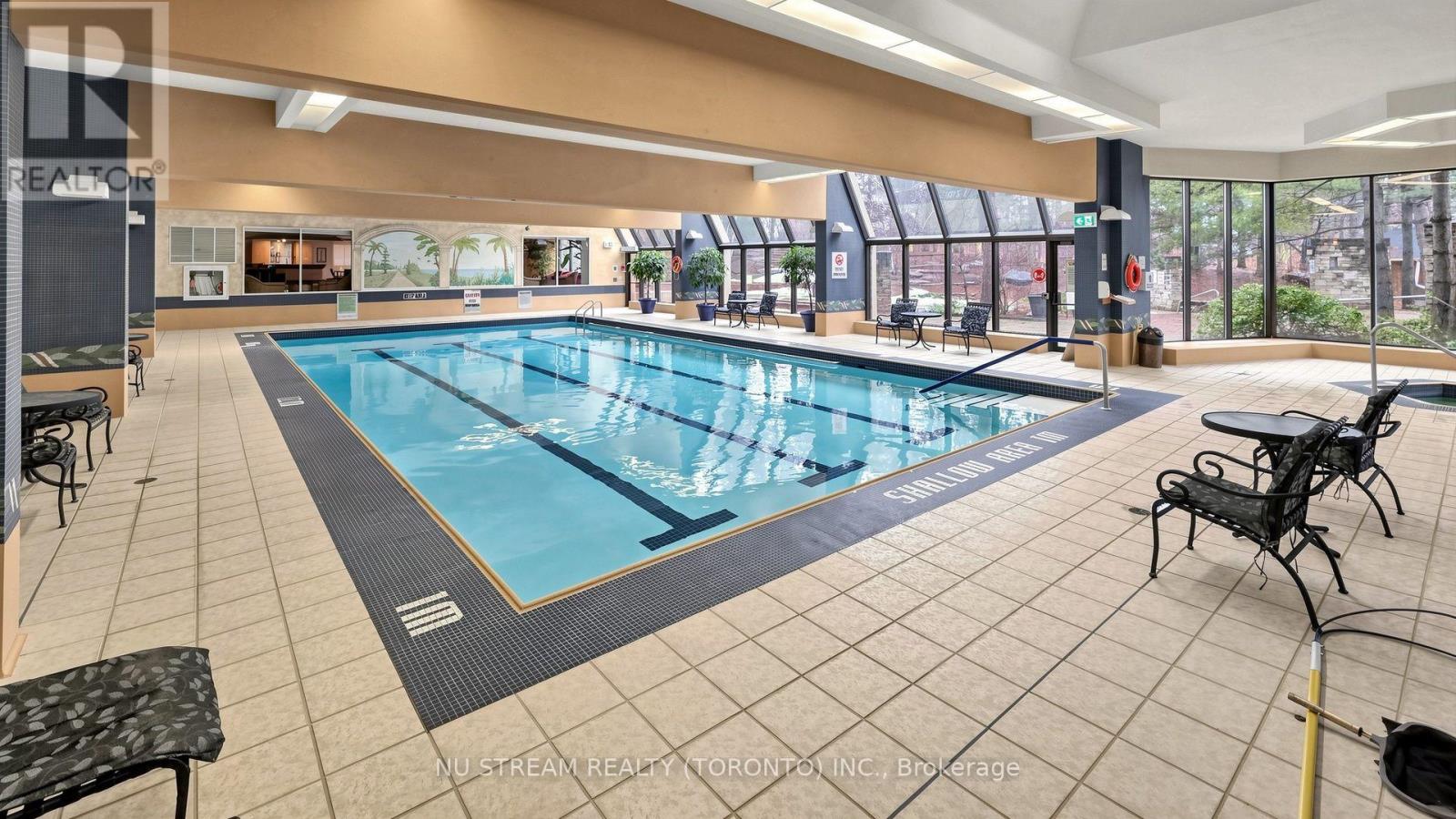 #2211 89 SKYMARK DRIVE - Image 38