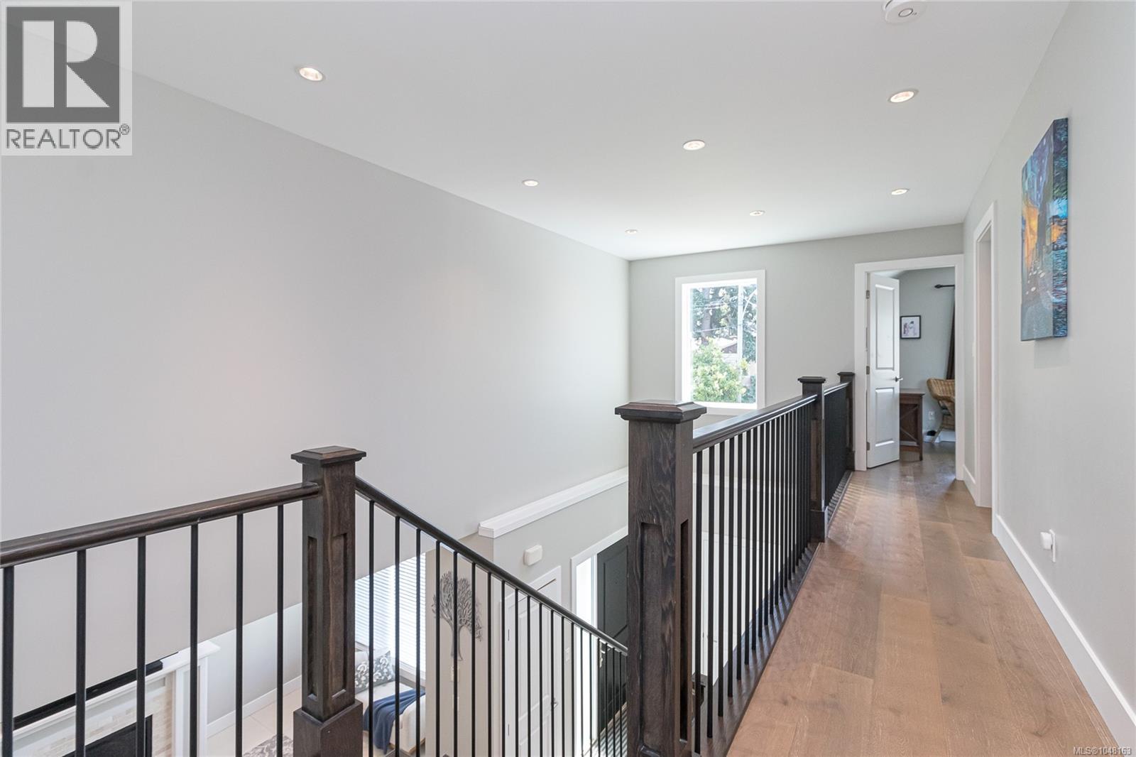 920 Snowdrop Ave, Saanich - Image 1