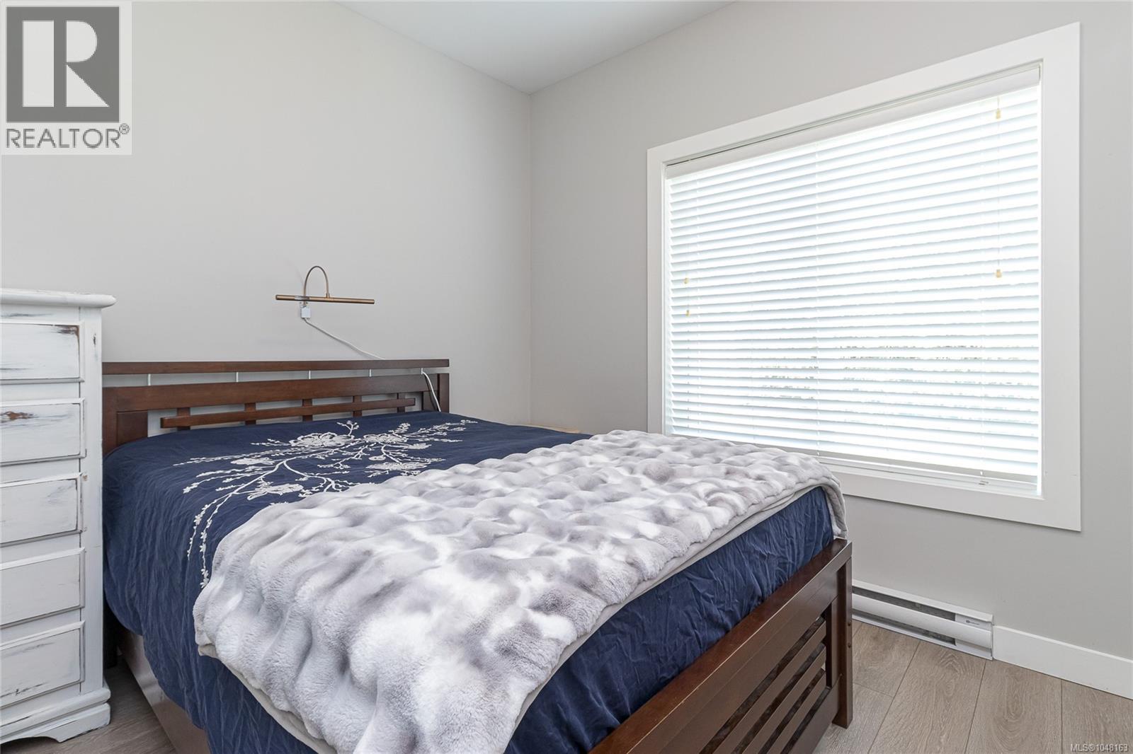 920 Snowdrop Ave, Saanich - Image 1