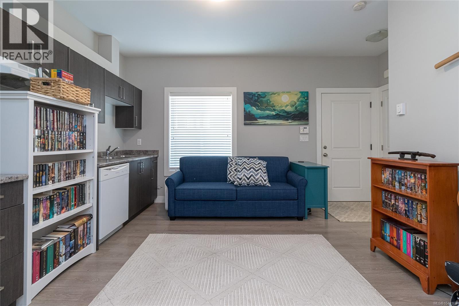 920 Snowdrop Ave, Saanich - Image 1