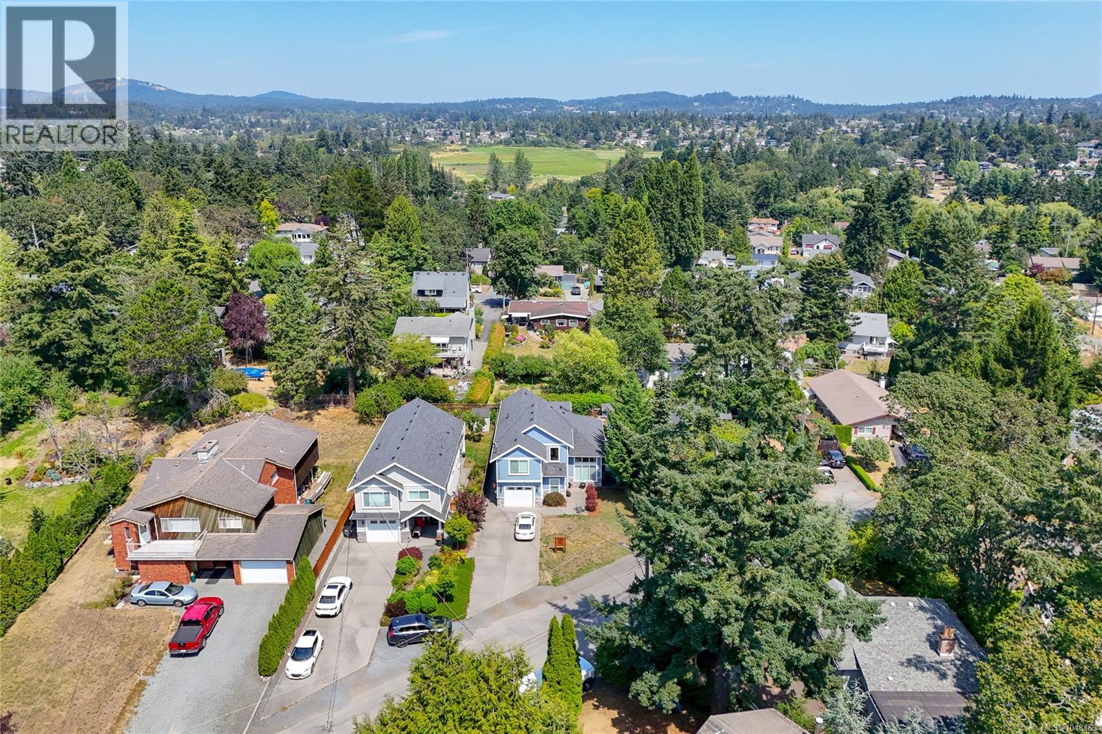 920 Snowdrop Ave, Saanich - Image 1