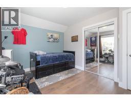 920 Snowdrop Ave, Saanich, BC V8Z2N4 Photo 24