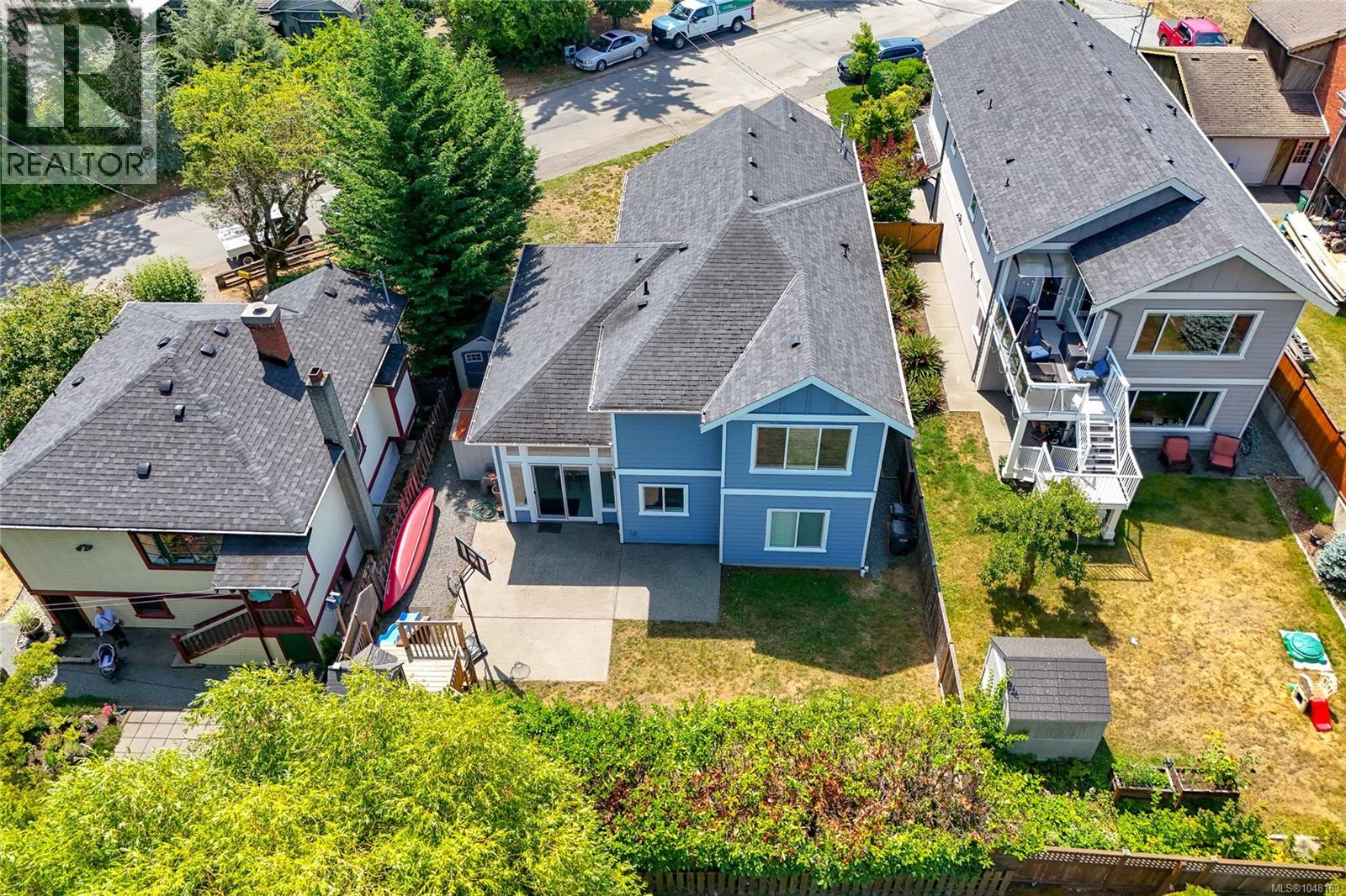 920 Snowdrop Ave, Saanich - Image 1