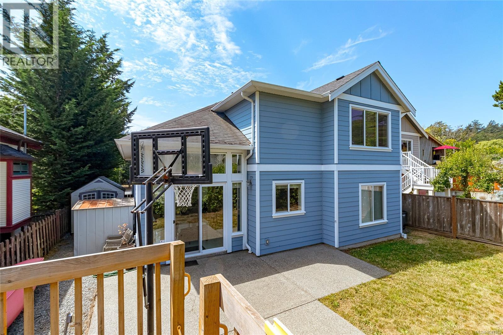 920 Snowdrop Ave, Saanich - Image 1