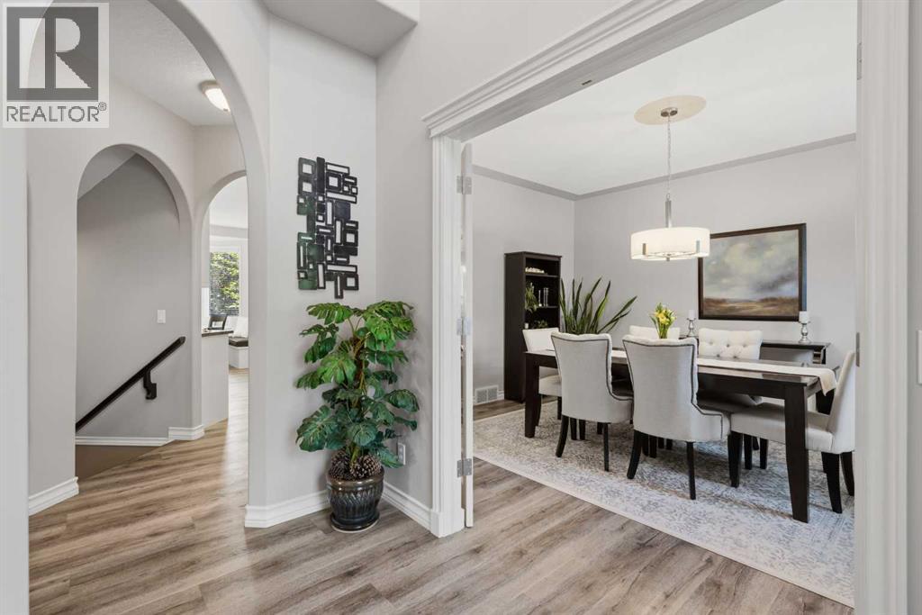 5 Sunset Way SE, Sundance, Calgary photo 3
