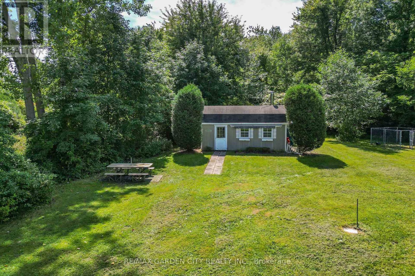 413 8th Concession Road East — photo 44