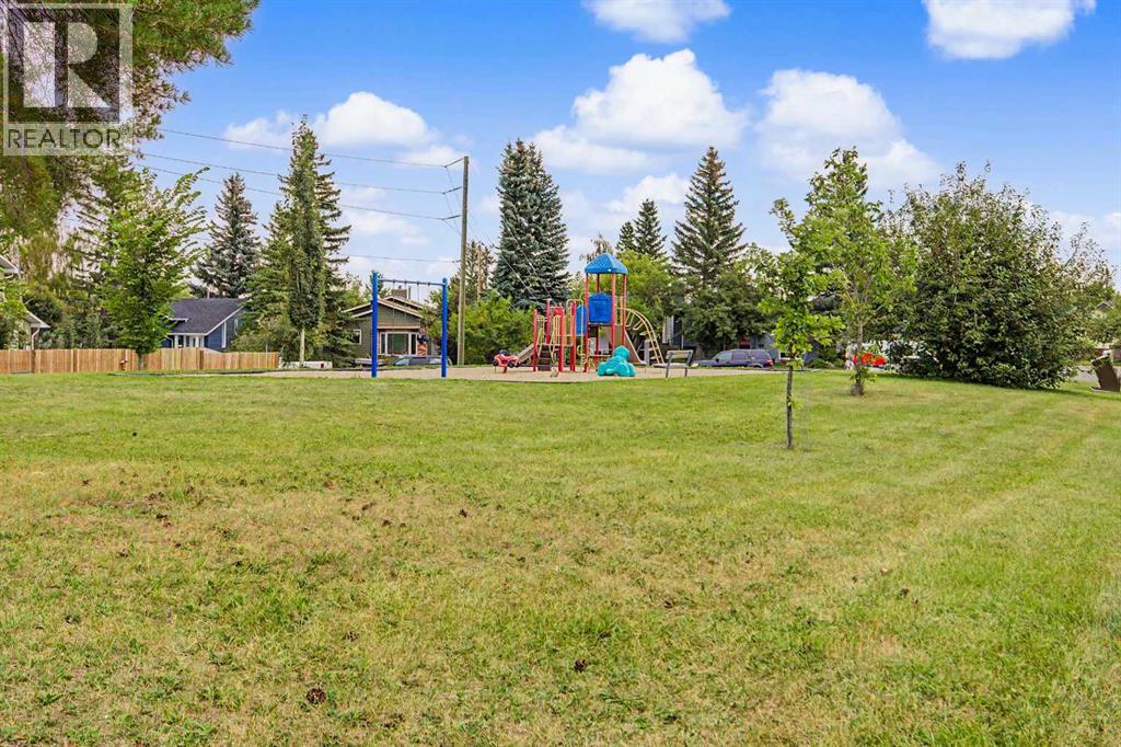 232 Sandstone Place NW - 31