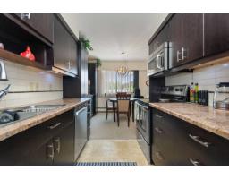 301 32885 George Ferguson Way, Abbotsford, BC V2S7X1 Photo 12
