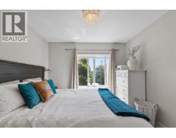 206 1273 Marine Drive, North Vancouver, BC V7P1T3 Photo 10