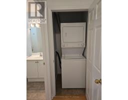 315 - 2 Maison Parc Court, Vaughan, ON L4J9K4 Photo 14