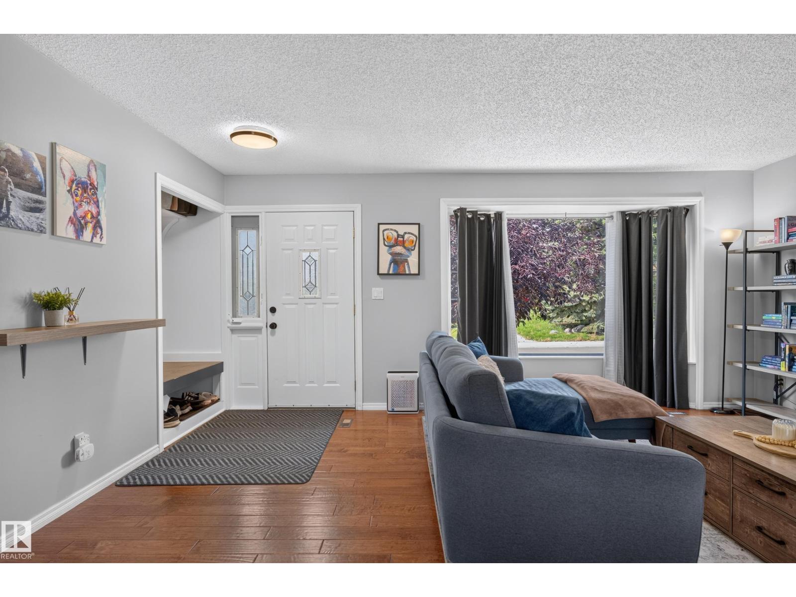 17311 101 ST NW - 4